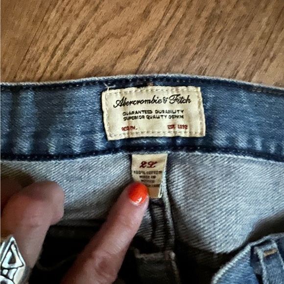 Vintage low rise distressed flare - Picture 3 of 5